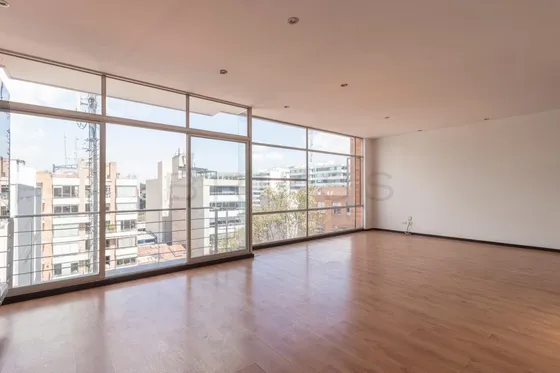 Apartamento En Venta En Chico Reservado. Cod V6435