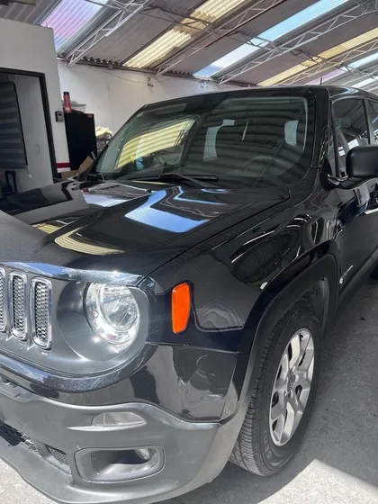 Jeep Renegade 1.8 Sport 4x2 At