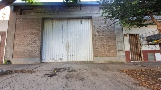 Galpon En Barrio San Jose, Santa Fe