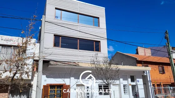 Ph En A La Venta De 3 Dormitorios En Neuquén Capital  
