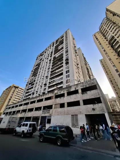 Ft Apartamento En Alquiler - La Candelaria / Mls #25-24306
