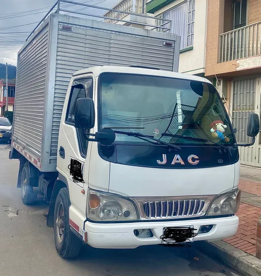 Furgón Jac 1035