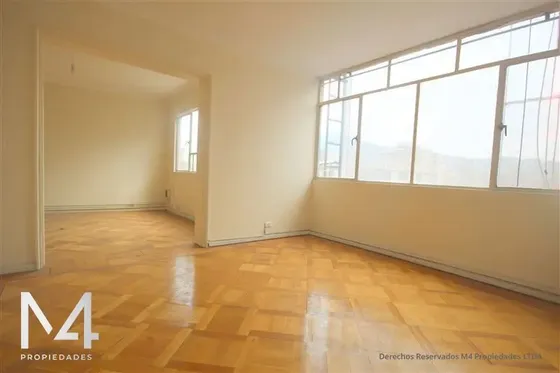 Local Comercial En Venta Con 7 Privados En Providencia