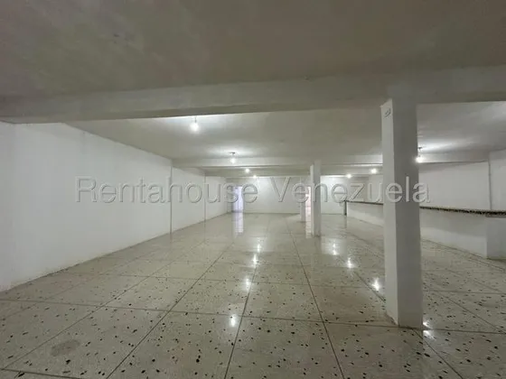 Cf Amplio Local A Pie De Calle En Alquiler En San Pablo De Turmero!! Listing 25-17432