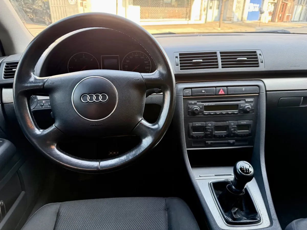 Audi A4 1.9 I5651935325598720018