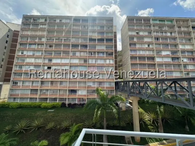  En Venta Acojedor Apartamento En El Encantado 25-15206 Gf