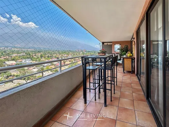 Departamento En Arriendo 2 Dorm. Estilo Mariposa, Las Condes