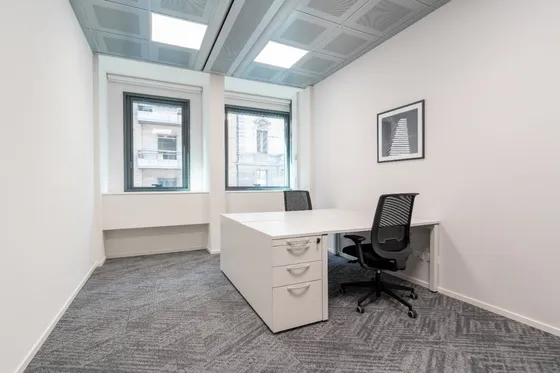 Renta De Oficina Privada Para 3 Personas En Regus Convention Center 