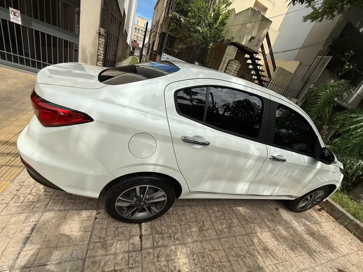 Fiat Cronos 1.3 GSE Precision CVT518486029564661769