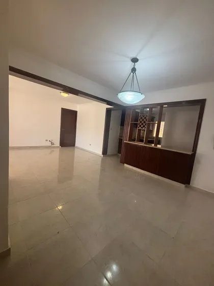 Hermoso Apartamento En El Millón No Barrio 