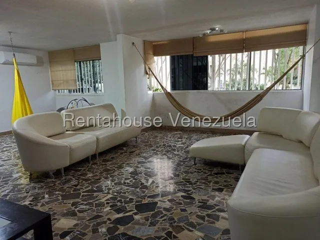 Apartamento En Venta En Calle Cerrada De 136 Mtrs2 En Santa Fe Mls #25-22558 Francis Zeppieri