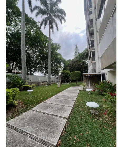 Apartamento En Alquiler / Venta En Alta Florida