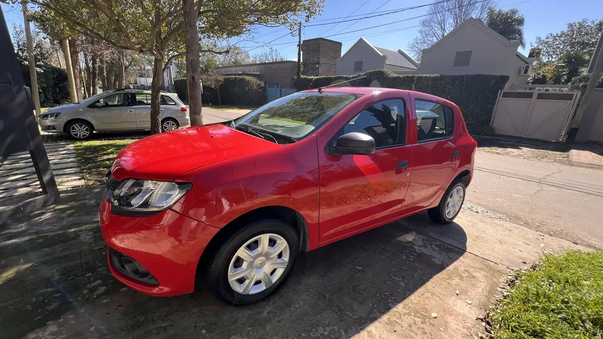 Renault Sandero 1.6 Expression Pack 90hp