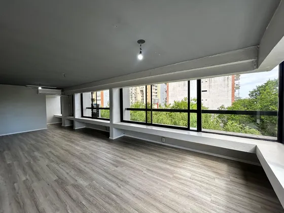 Venta De Oficina En Nuñez En Dúplex , Con Renta