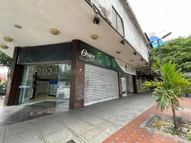 Local Comercial A Pie De Calle Y De Esquina En Venta En Chacao Cda 24-26984