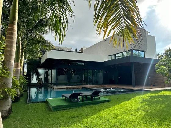 Casa En Venta Merida, Montecristo En Privada, Entrega Inmediata