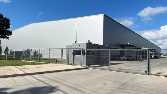 Alquiler Los Boulevares 2800 M2 Centro Logístico De Gran Calidad Seguridad