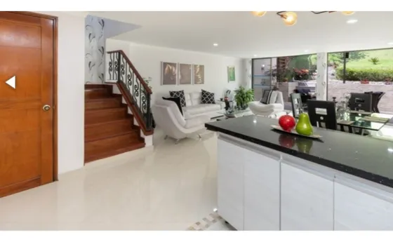 Casa Para La Venta En Envigado La Sebastiana