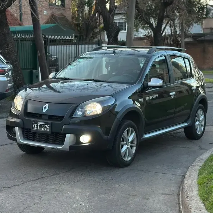 Renault Sandero Stepway 1.6 Confort