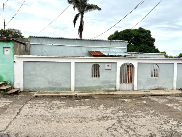 Valeria Chong Casa Venta Barquisimeto Lara Zona Centro Residencial/comercial Economico Codigo Inmobiliaria Rent-a-house25-23106