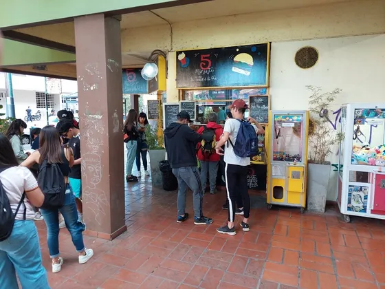 Vendo Fondo De Comercio