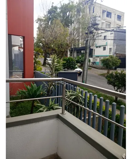 Venta Apartamento En Edificio Alamos Pereira