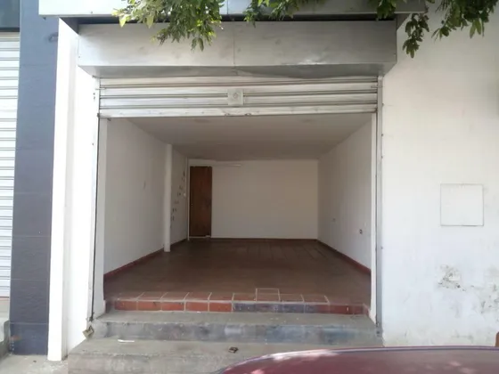 Local En Arriendo En Callejon. Cod A30061