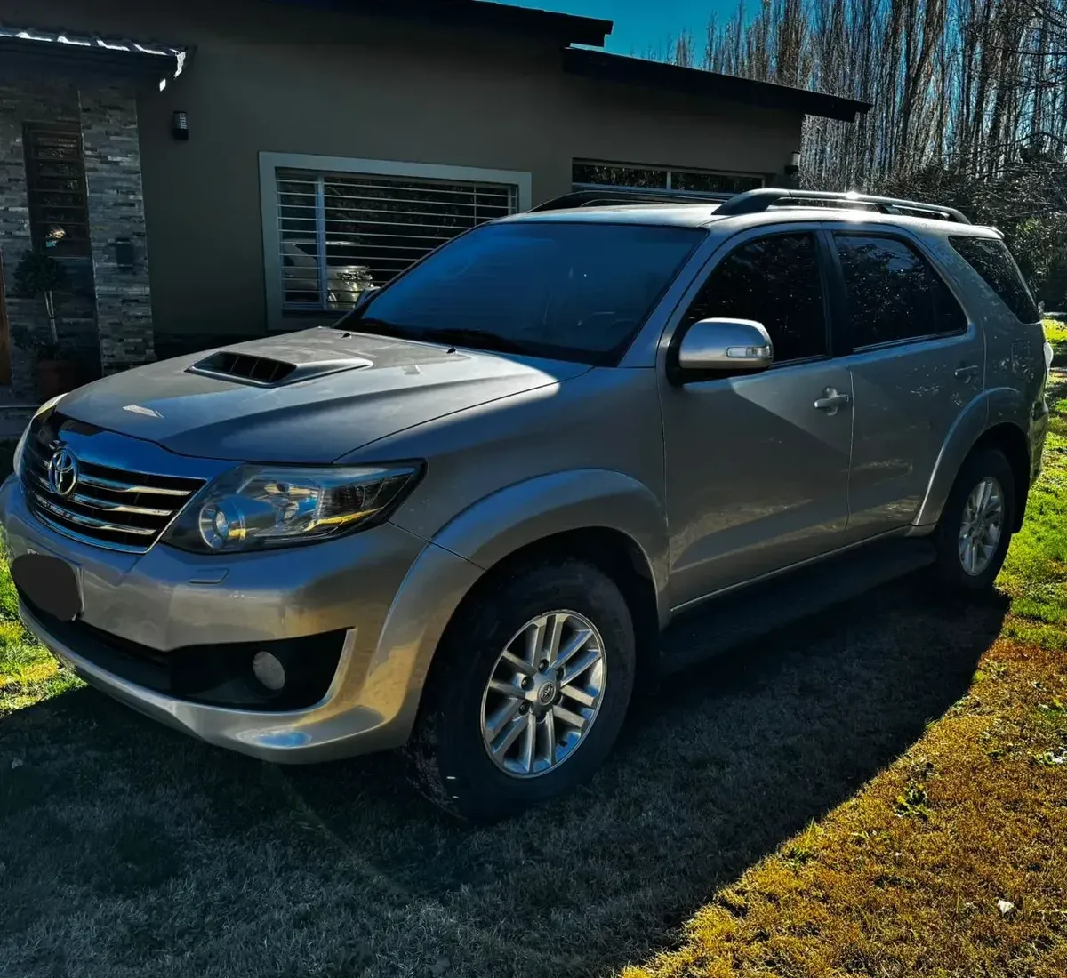 Toyota Sw4 - 4x4 - Cuero - 7 Asientos - Manual