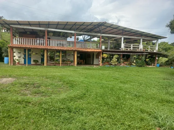 Finca Con Buen Terreno Para Construccion En El Corazon Del Eje Cafetero