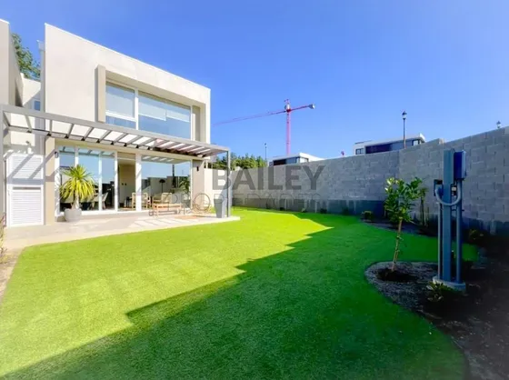 Casa En Venta De 3 Dorm. En Pinares De Montemar