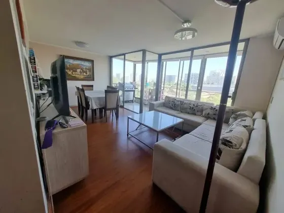 Departamento En Condominio Cerrado Macul/rodrigo De Araya