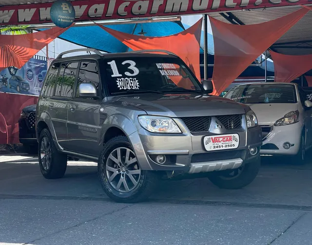 Mitsubishi Pajero Tr4 2.0 4x2 16v 140cv Flex 4p Automático