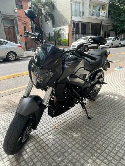 Bajaj Dominar 400 2022
