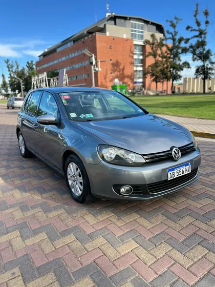 Volkswagen Golf 1.6 Conceptline