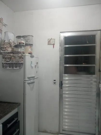 Vendo Casa 4 Cômodos 