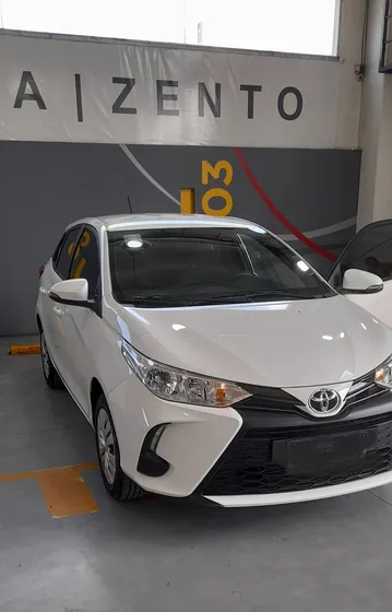 Toyota Yaris 1.5 107cv Xs