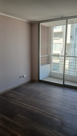 Departamento Ubicado  En Avd. Macul.  