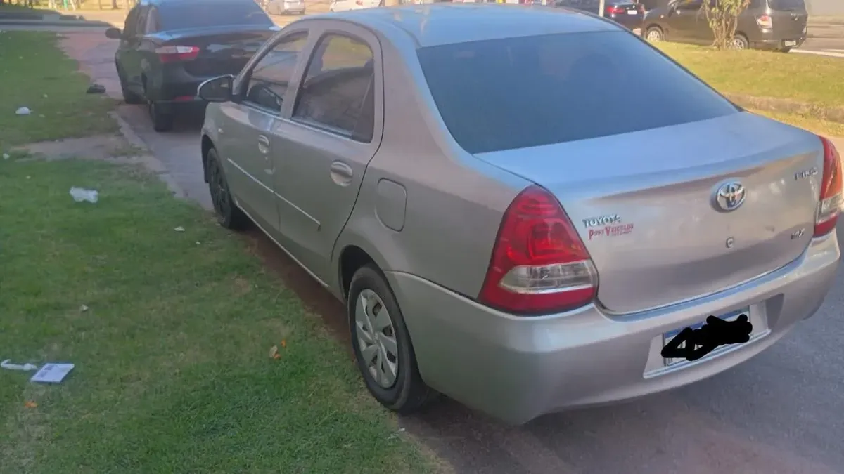 Toyota Etios Sedán 2017 1.5 16v X 4p — foto 6
