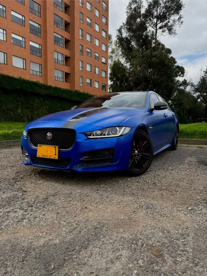 Jaguar Xe 2.0 I4 R Sport