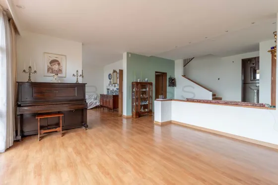 Casa En Venta En Ingemar. Cod V5837