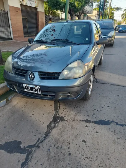 Renault Clio 1.2 Authentique Pack Ii 75cv