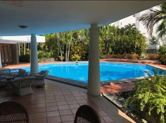 Casa En Alquiler Con Piscina Frente Al Mar En Barahona