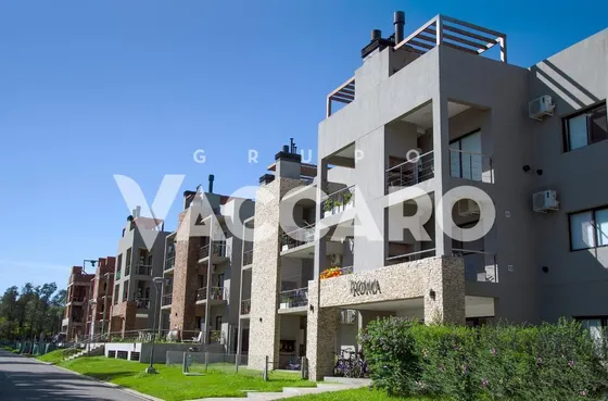 Departamento En Venta 3 Ambientes En Maria Eugenia Rv