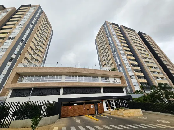 Apartamento En Venta Barrio Ciudad Jardín Cali