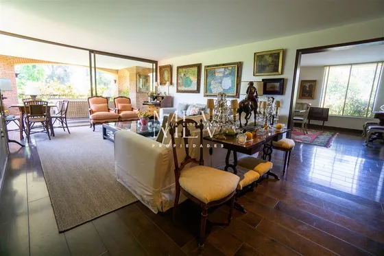 Departamento En Venta De 4 Dorm. En Las Condes