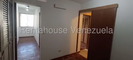 Mda Anexo En Alquiler Colinas De Bello Monte Mls #25-17227