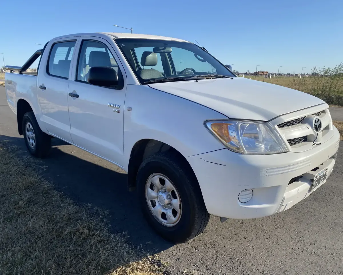 Toyota Hilux 2.5 4x2 Dx Pack