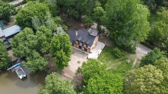 Venta Casa  4 Ambientes En Club Jardín Náutico Escobar C/amarra Río Paraná