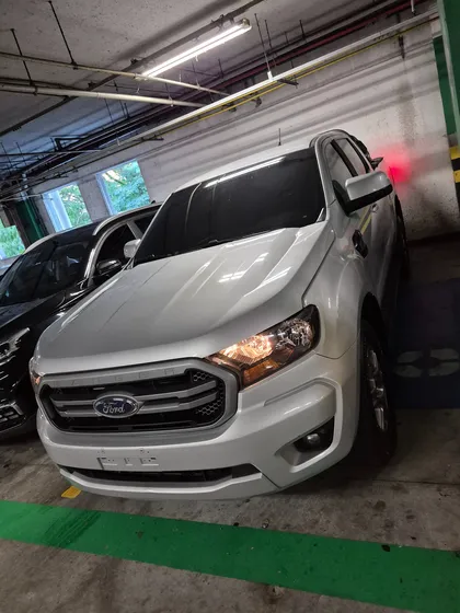 Ford Ranger 2.2 Xls Cab. Dupla 4x4 Aut. 4p Automática