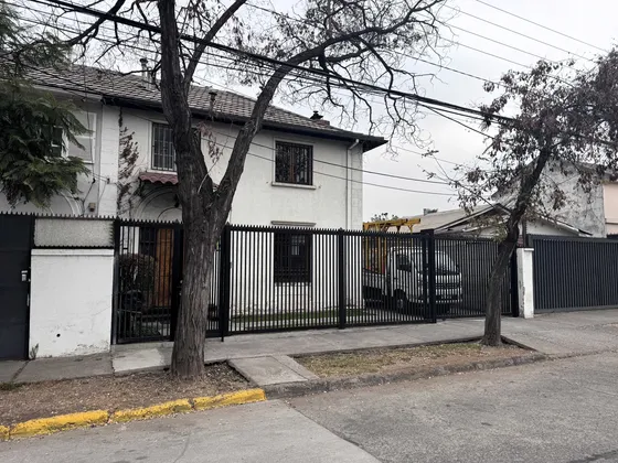 Arriendo Oficina - Gran Casa Ñuñoa 180 M2 (171017)